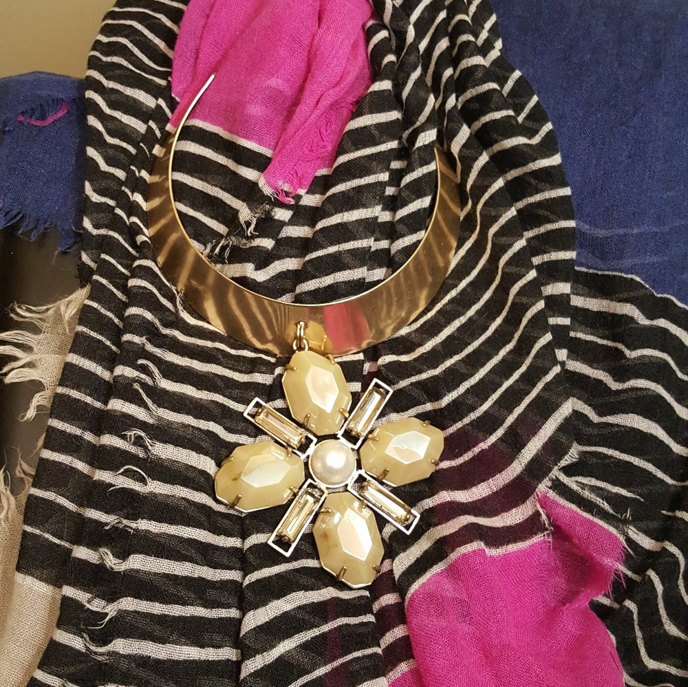 RARE Tory Burch Collar Necklace